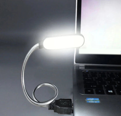 Lampada Tavolo LED Luminoso Luce Lettura Comodino Portatile Regolabile