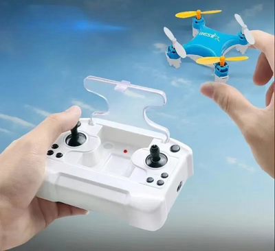 Mini Drone Telecomandato Giocattolo Bambini Idea Regalo Ricarica Batteria Divertimento