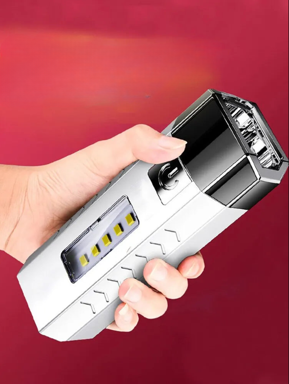 Torcia Luce LED Ricaricabile USB Portatile Ultra Luminosa