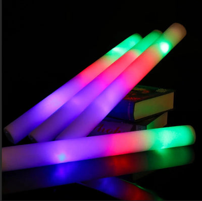 Bastoncini Luminosi LED Colorato RGB Schiuma Tubo Allegria Luce Scura Forniture Feste Compleanno Natale